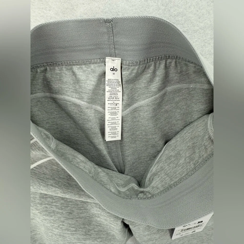 NWT Alo Yoga Alosoft High-Waist Heart Throb Legging Heather‎ Grey White Medium